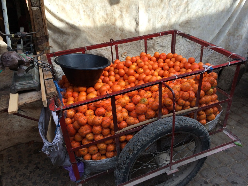 Years of living in the co-ops left me with a major mandarin-hoarding impulse.  I want all of these.